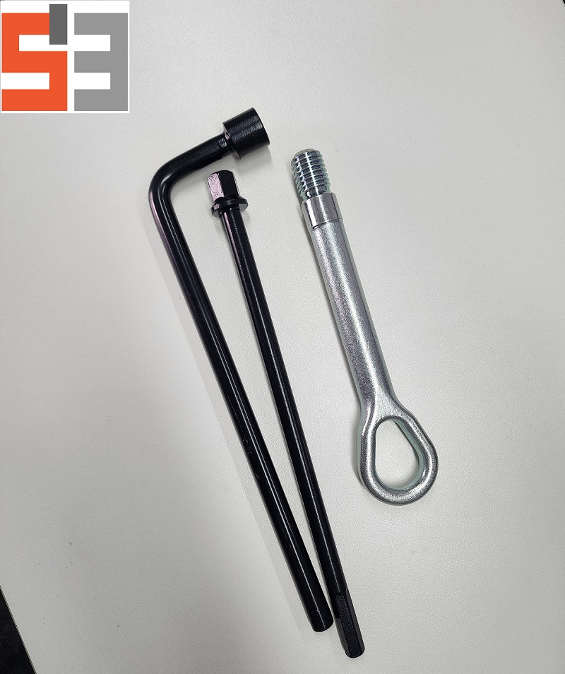 Heavy Duty Towing Eye Bolt, Car Tow Hook, Vehicle On-board Emergency Towing Accessory Heavy Duty Towing Eye Bolt, Car Tow Hook, Vehicle On-board Emergency Towing Accessory